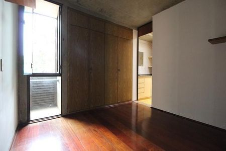 Casa à venda com 480m², 4 quartos e 5 vagas