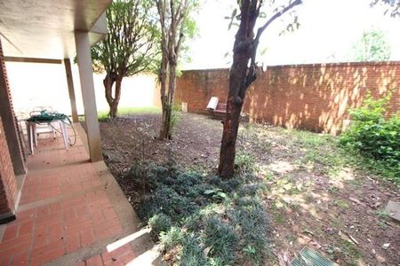 Casa à venda com 480m², 4 quartos e 5 vagas