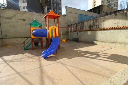 Apartamento à venda com 70m², 2 quartos e 1 vaga