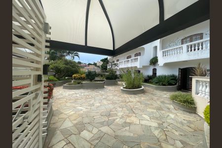 Apartamento à venda com 263m², 4 quartos e 3 vagas Apartamento à venda com 263m², 4 quartos e 3 vagasÁrea comum