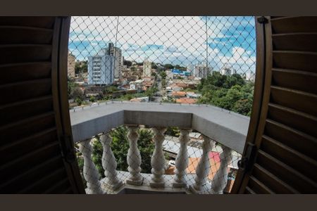 Apartamento à venda com 263m², 4 quartos e 3 vagas Apartamento à venda com 263m², 4 quartos e 3 vagasQuarto