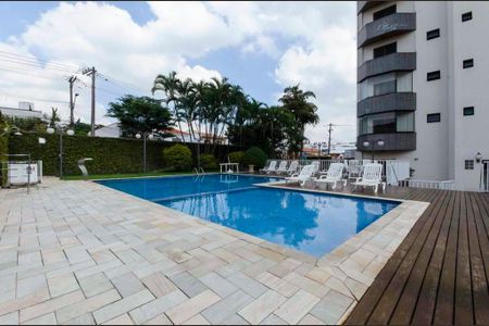 Apartamento à venda com 150m², 3 quartos e 2 vagas Apartamento à venda com 150m², 3 quartos e 2 vagasPiscina