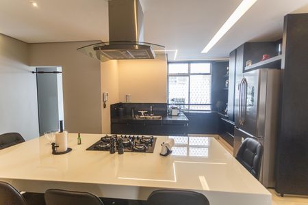 Apartamento à venda com 164m², 2 quartos e 1 vagaCozinha