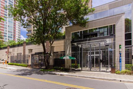 Apartamento à venda com 175m², 3 quartos e 3 vagasFachada