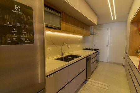 Apartamento à venda com 175m², 3 quartos e 3 vagasCozinha