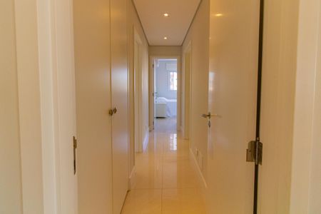 Apartamento à venda com 175m², 3 quartos e 3 vagasCorredor