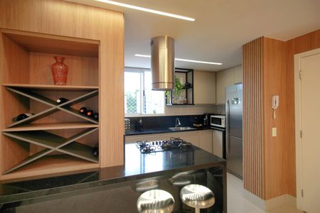 Apartamento à venda com 233m², 3 quartos e 3 vagasCozinha