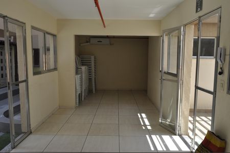 Apartamento à venda com 47m², 2 quartos e sem vagaÁrea comum
