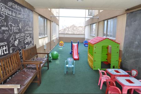 Apartamento à venda com 47m², 2 quartos e sem vagaÁrea comum