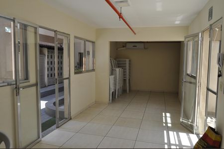 Apartamento à venda com 47m², 2 quartos e sem vagaÁrea comum