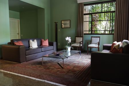 Apartamento à venda com 330m², 5 quartos e 5 vagas Apartamento à venda com 330m², 5 quartos e 5 vagasHall de entrada