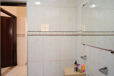 Casa para alugar com 136m², 2 quartos e 3 vagasBanheiro