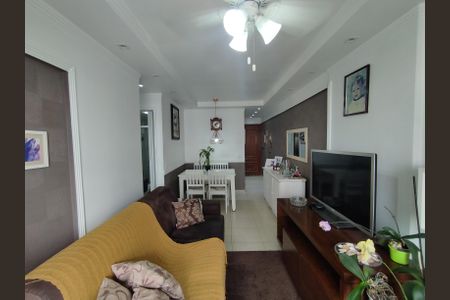 Apartamento à venda com 70m², 3 quartos e 1 vaga Apartamento à venda com 70m², 3 quartos e 1 vagaSala