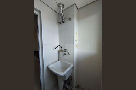 Apartamento à venda com 65m², 2 quartos e 1 vaga Apartamento à venda com 65m², 2 quartos e 1 vagaÁrea de serviço