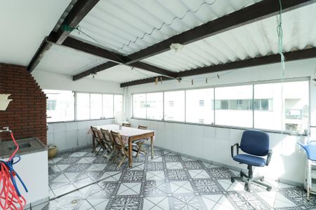 Apartamento à venda com 167m², 4 quartos e 2 vagasChurrasqueira