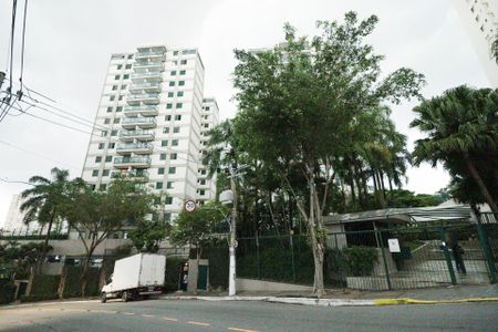 Apartamento à venda com 167m², 4 quartos e 2 vagasFachada