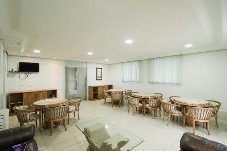 Apartamento à venda com 167m², 4 quartos e 2 vagasSalão de Festas