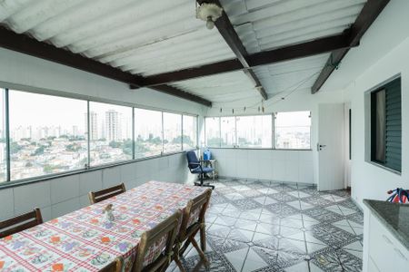 Apartamento à venda com 167m², 4 quartos e 2 vagasChurrasqueira