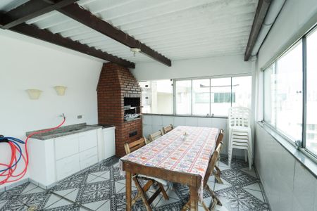 Apartamento à venda com 167m², 4 quartos e 2 vagasChurrasqueira