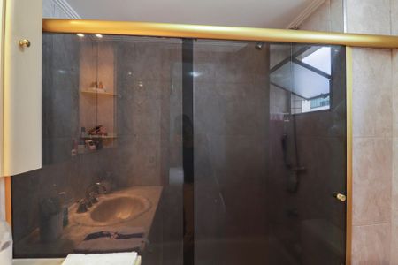 Apartamento à venda com 167m², 4 quartos e 2 vagasBanheiro da Suíte 1