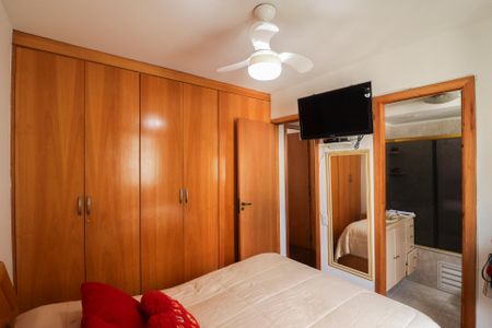 Apartamento à venda com 167m², 4 quartos e 2 vagasSuíte 1