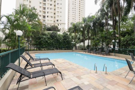 Apartamento à venda com 167m², 4 quartos e 2 vagasPiscina