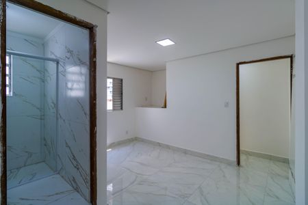 Casa à venda com 220m², 2 quartos e 3 vagas Casa à venda com 220m², 2 quartos e 3 vagasEdícula