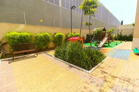 Apartamento para alugar com 34m², 2 quartos e 1 vagaÁrea comum