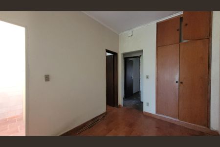 Casa à venda com 256m², 4 quartos e 3 vagas Casa à venda com 256m², 4 quartos e 3 vagasSala de Jantar