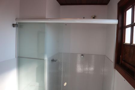 Casa à venda com 124m², 3 quartos e 1 vagaBanheiro 1