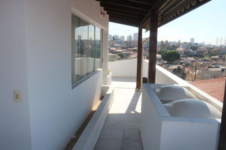 Casa à venda com 124m², 3 quartos e 1 vagaQuintal