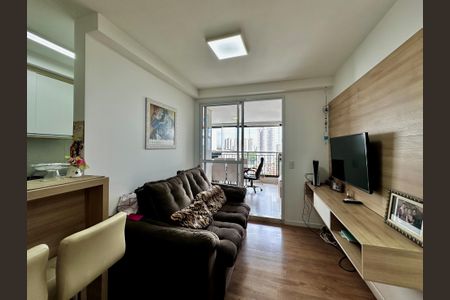 Apartamento à venda com 68m², 2 quartos e 2 vagasSala