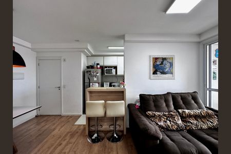 Apartamento à venda com 68m², 2 quartos e 2 vagasSala