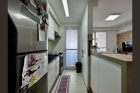 Apartamento à venda com 68m², 2 quartos e 2 vagasCozinha