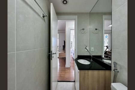 Apartamento à venda com 68m², 2 quartos e 2 vagasBanheiro Social