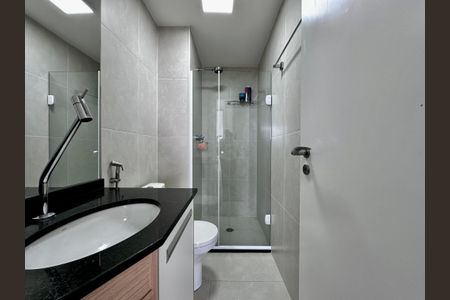 Apartamento à venda com 68m², 2 quartos e 2 vagasBanheiro Social