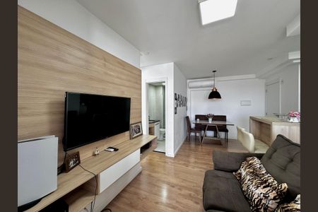 Apartamento à venda com 68m², 2 quartos e 2 vagasSala