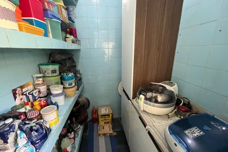 Casa à venda com 260m², 3 quartos e 1 vaga Casa à venda com 260m², 3 quartos e 1 vagaDispensa