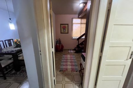 Casa à venda com 260m², 3 quartos e 1 vaga Casa à venda com 260m², 3 quartos e 1 vagaCorredor