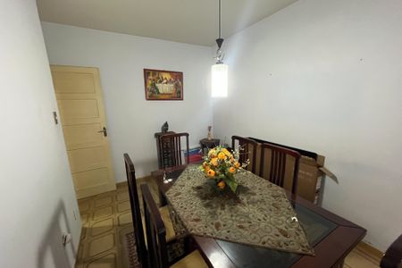 Casa à venda com 260m², 3 quartos e 1 vaga Casa à venda com 260m², 3 quartos e 1 vagaQuarto 1