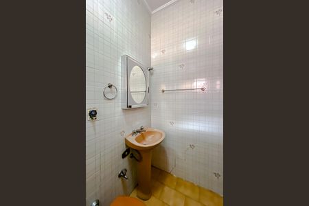 Casa à venda com 563m², 6 quartos e 6 vagasBanheiro Social