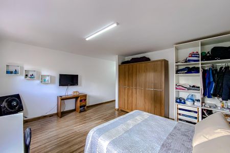 Casa à venda com 563m², 6 quartos e 6 vagasSuíte 1