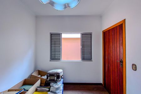 Casa à venda com 563m², 6 quartos e 6 vagasQuarto 3