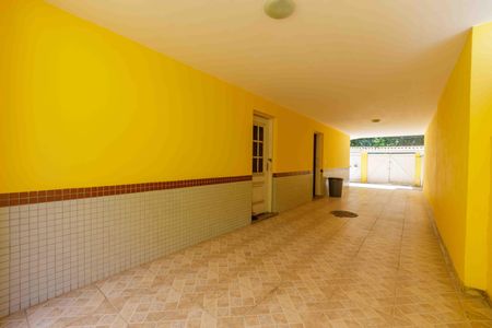 Casa de condomínio à venda com 297m², 3 quartos e 3 vagas Casa de condomínio à venda com 297m², 3 quartos e 3 vagasGaragem