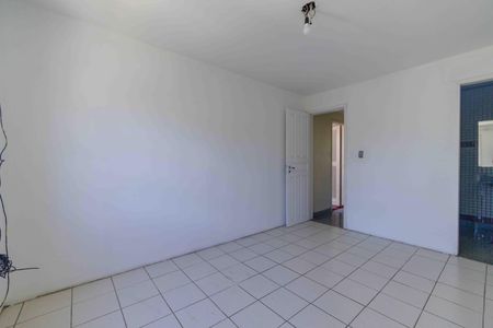 Casa de condomínio à venda com 297m², 3 quartos e 3 vagas Casa de condomínio à venda com 297m², 3 quartos e 3 vagasSuíte 1