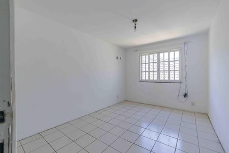 Casa de condomínio à venda com 297m², 3 quartos e 3 vagas Casa de condomínio à venda com 297m², 3 quartos e 3 vagasSuíte 1