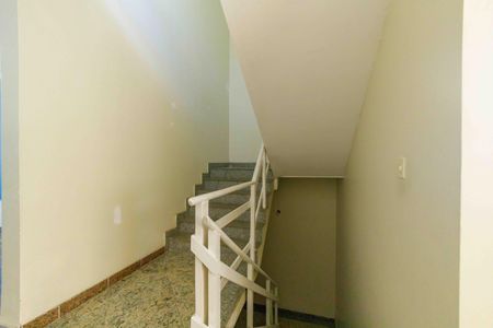 Casa de condomínio à venda com 297m², 3 quartos e 3 vagas Casa de condomínio à venda com 297m², 3 quartos e 3 vagasSala