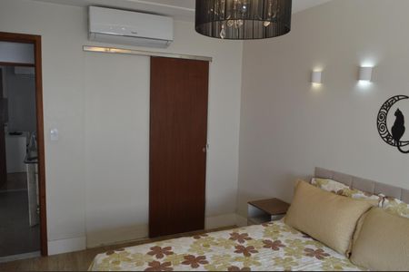 Casa de condomínio à venda com 216m², 2 quartos e 3 vagas Casa de condomínio à venda com 216m², 2 quartos e 3 vagasSuíte 1