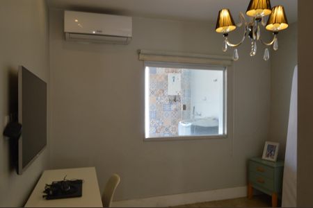 Casa de condomínio à venda com 216m², 2 quartos e 3 vagas Casa de condomínio à venda com 216m², 2 quartos e 3 vagasSuíte 2