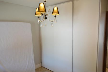 Casa de condomínio à venda com 216m², 2 quartos e 3 vagas Casa de condomínio à venda com 216m², 2 quartos e 3 vagasSuíte 2